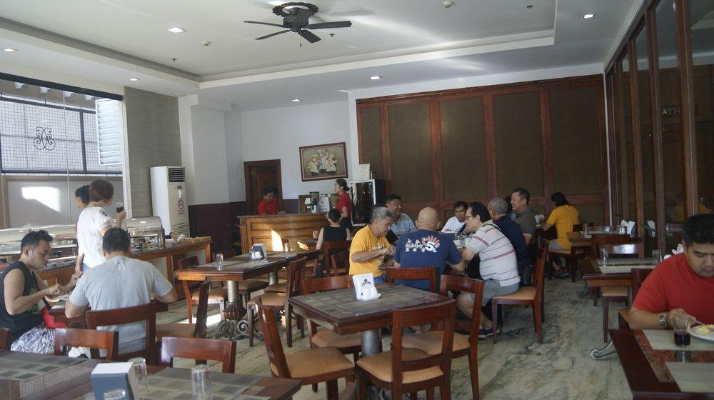 Mj Hotel And Suites Cebu Eksteriør billede